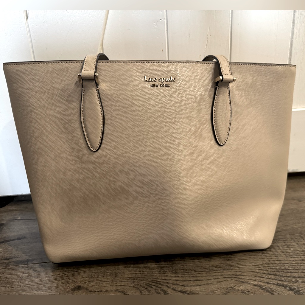 Beige Kate Spade Tote Purse
